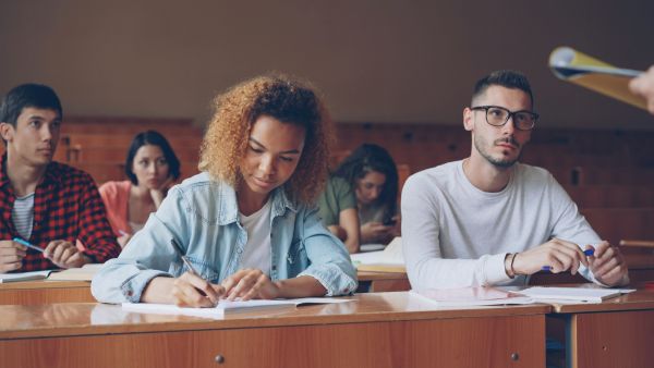 Top stratégies pour sélectionner sa prépa CRFPA et réussir